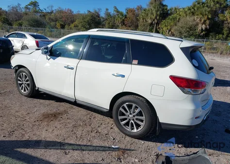 2016 Nissan Pathfinder Sv z USA, uszkodzony, nr VIN 5N1AR2MNXGC652219